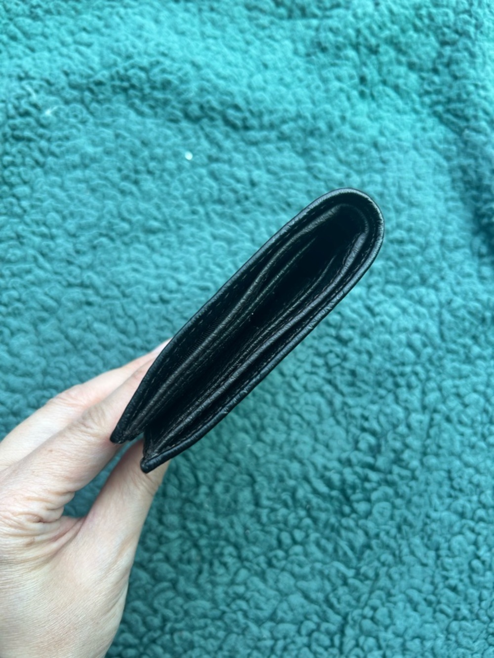 NWT Authentic Gucci Guccissima Leather Tall Wallet Black - Picture 4 of 7